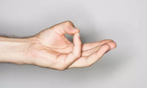 உடலில் உள்ள நீர்ச்சத்தை சமஅளவில் வைத்திருக்க உதவும் நீர் முத்திரை