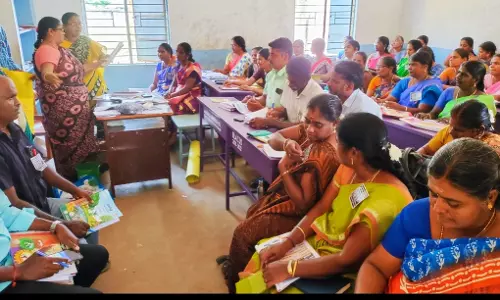 ஆண்டிமடத்தில் ஆசிரியர்களுக்கு திறன் மேம்பாட்டு பயிற்சி