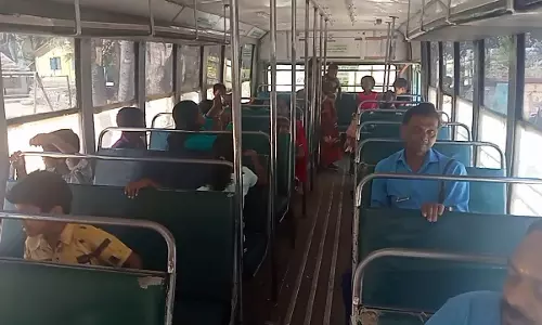 கோத்தகிரி அருகே பழங்குடியின கிராமத்தில் பஸ் சோதனை ஓட்டம்