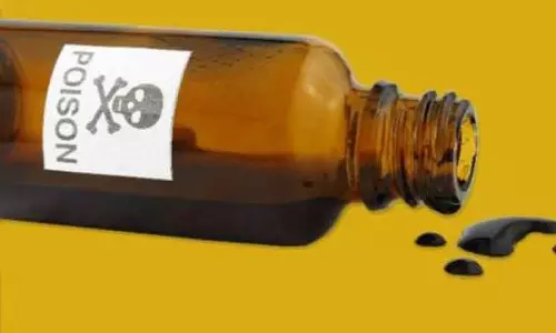 கோவையில் பெயிண்டர் விஷம் குடித்து சாவு