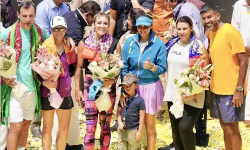 இந்தியாவுக்காக 20 ஆண்டு விளையாடியது சிறந்த கவுரவம் - சானியா மிர்சா உருக்கம்