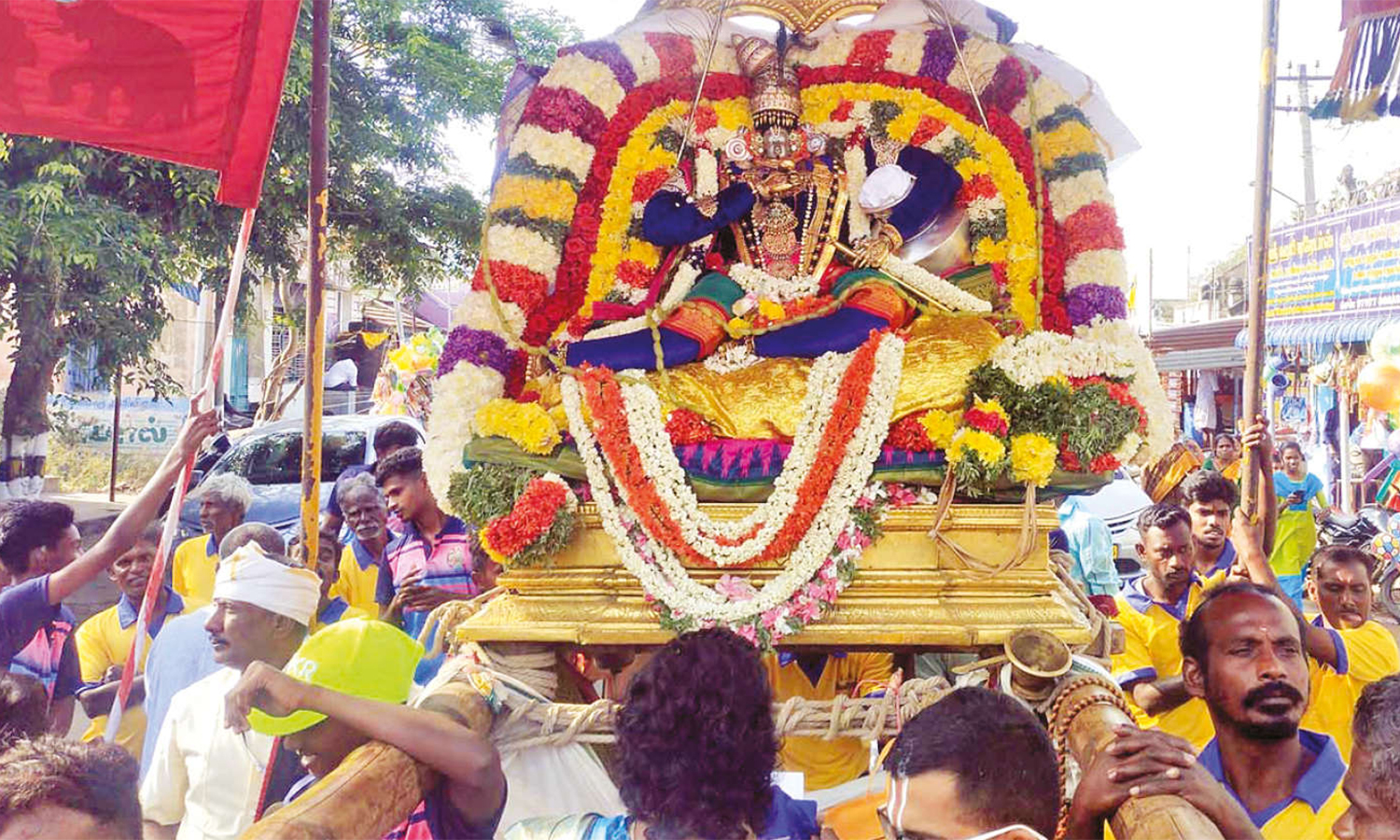 திருக்கோஷ்டியூர் பெருமாள் கோவிலில் மாசி மக தெப்ப உற்சவம்