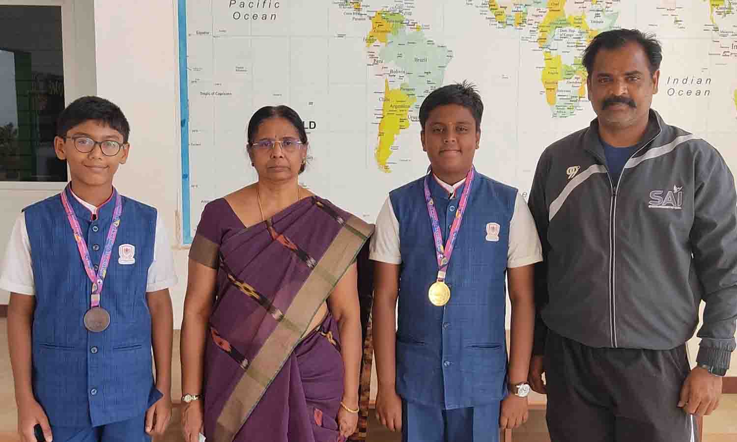 டேக்வாண்டோ போட்டியில் பிரன்ட்லைன் மிலேனியம் பள்ளி மாணவர்கள் தங்கப்பதக்கம் வென்று சாதனை
