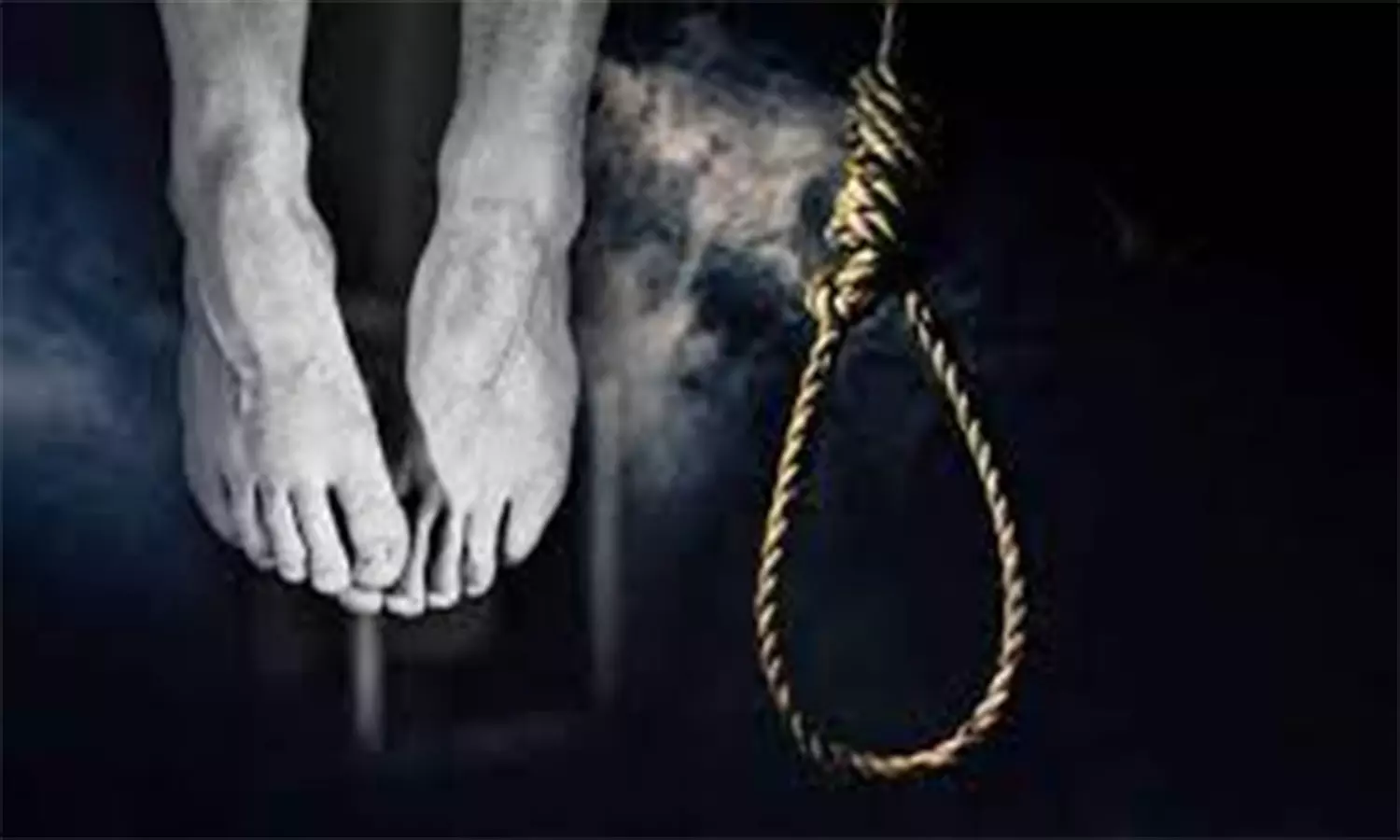 காவேரிப்பாக்கம் அருகே பெண் தூக்கிட்டு தற்கொலை காவேரிப்பாக்கம் அருகே பெண் தூக்கிட்டு தற்கொலை