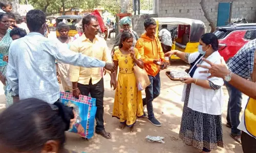 மாமல்லபுரம் மாசி மக பவுர்ணமி விழாவில் இருளர்களுக்கு சித்த மருத்துவ விழிப்புணர்வு