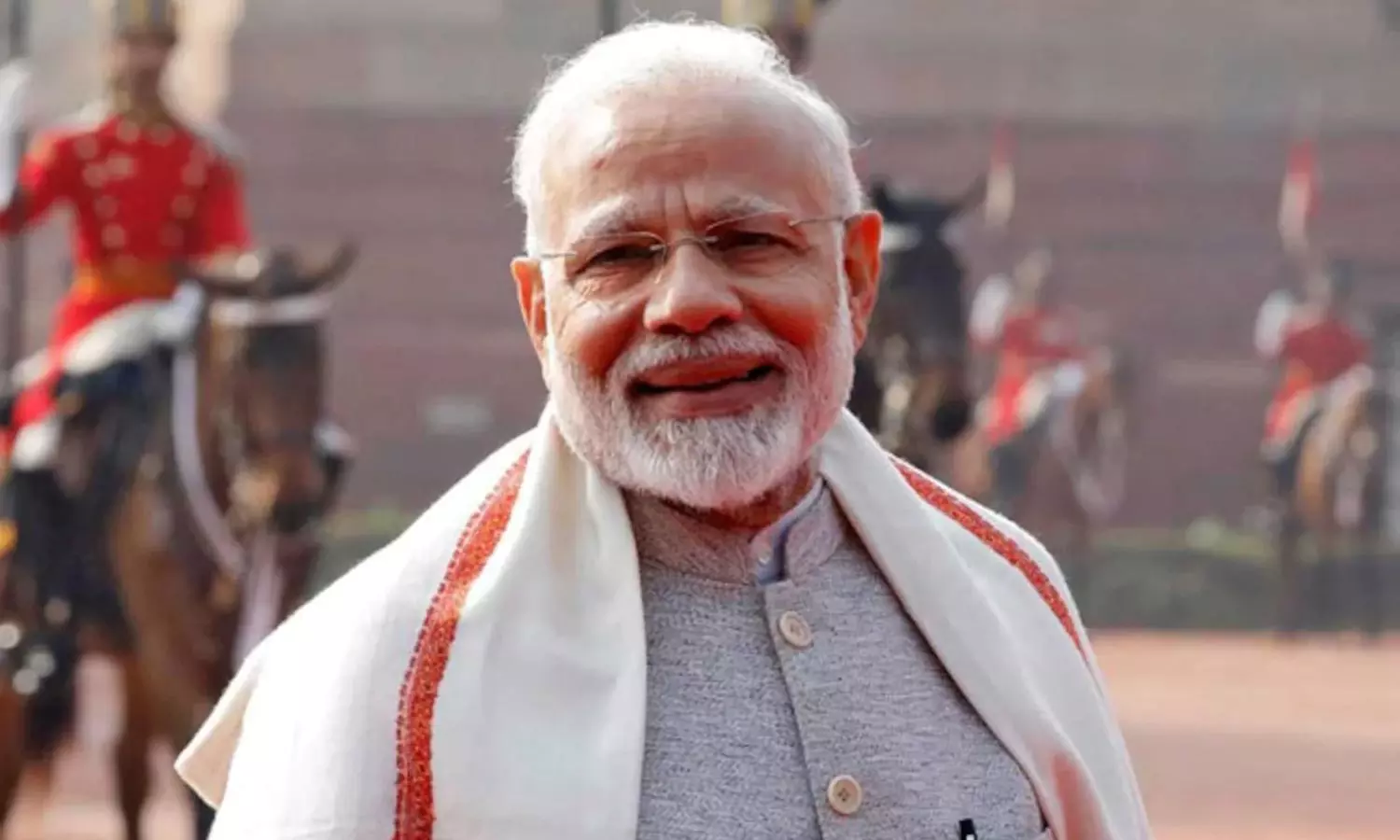 உற்சாகத்தின் வண்ணங்கள் எப்போதும் உங்கள் வாழ்க்கையில் பொழியட்டும்- பிரதமர் மோடி வாழ்த்து