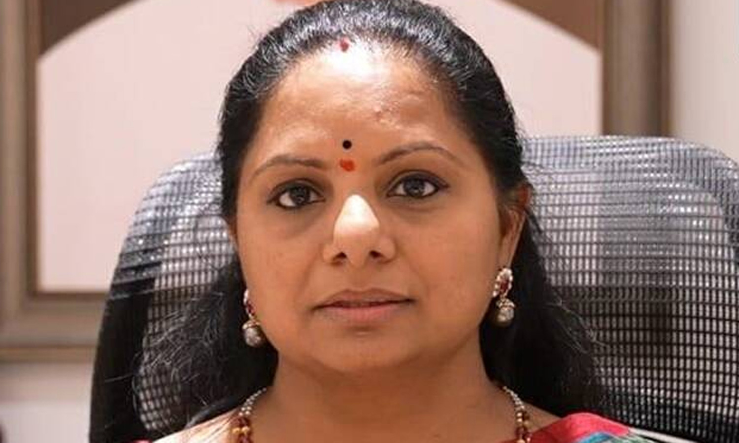 டெல்லி மதுபான கொள்கை முறைகேடு வழக்கு- சந்திர சேகரராவின் மகள் சி.பி.ஐ. சிறப்பு கோர்ட்டில் ஆஜராக சம்மன்