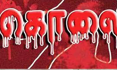 ஸ்ரீவில்லிபுத்தூர் பஸ் நிலையத்தில் முதியவர் அடித்துக்கொலை குடிபோதையில் வாலிபர்கள் வெறிச்செயல்