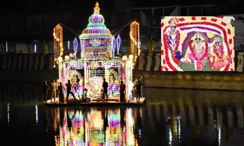 சாந்தநாத சாமி கோவிலில் தெப்ப உற்வசம்