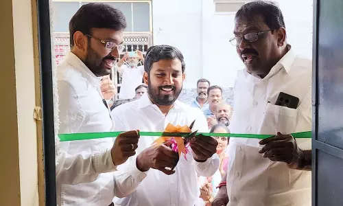 நாகையில், அங்கன்வாடி மைய கட்டிடங்கள் திறப்பு