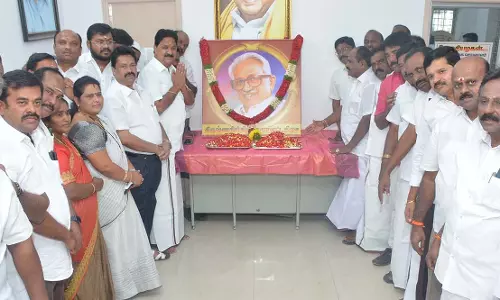 அன்பழகன் நினைவு நாள் கடைபிடிப்பு