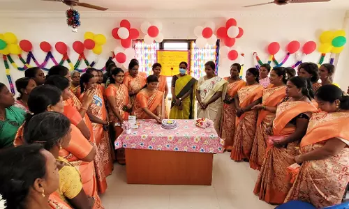 மகளிர் தின விழா