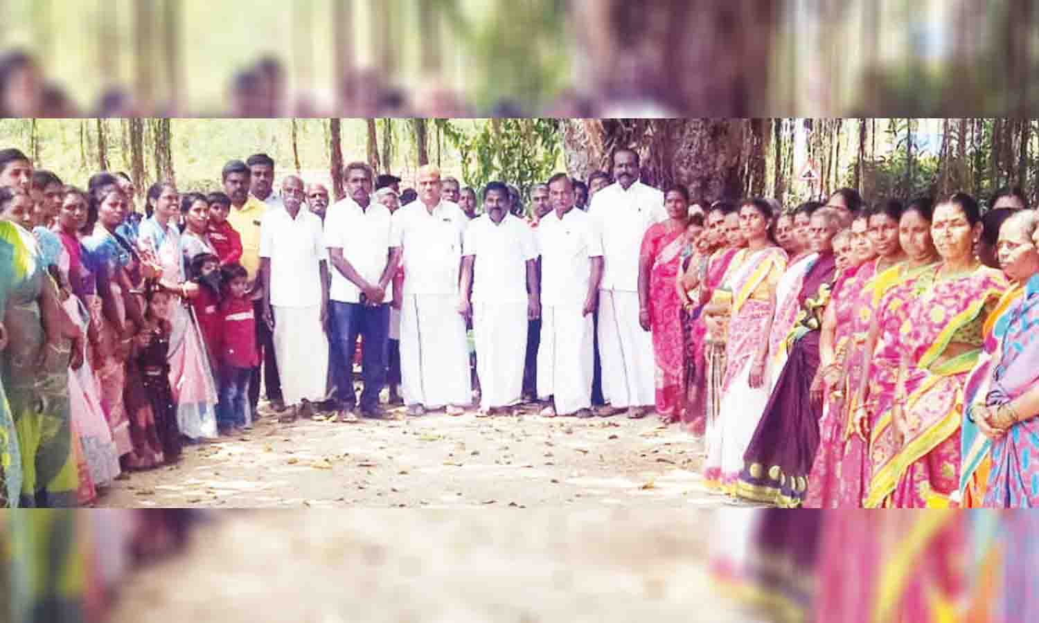 வள்ளிபுரம் ஊராட்சியில் சுய உதவி குழு மகளிர்களுக்கிடையே விளையாட்டு போட்டி - விஜயகுமார் எம்.எல்.ஏ. பரிசுகள் வழங்கினார்