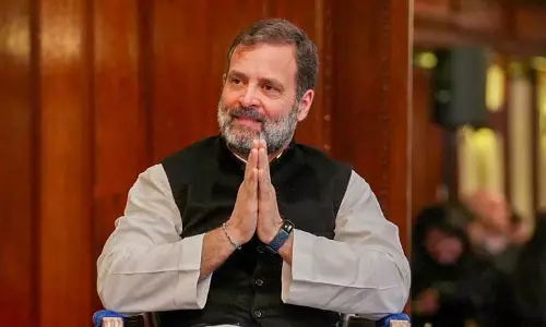 வெளிநாட்டில் இந்தியாவை இழிவுபடுத்துவதாக ராகுல்காந்தி மீது காங்கிரஸ் மந்திரியின் மகன் விமர்சனம்