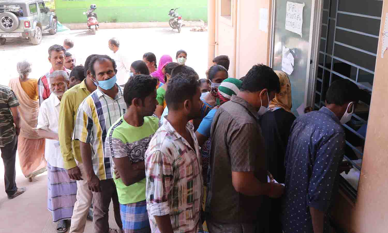 திருப்பூர் மாவட்டத்தில் 52 இடங்களில் காய்ச்சல் கண்டறியும் முகாம்