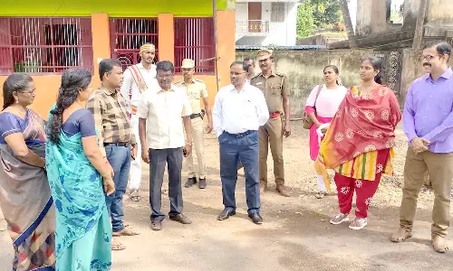 சீர்காழி பகுதிகளில் கலெக்டர் திடீர் ஆய்வு