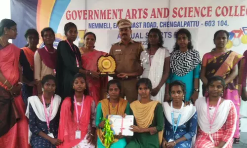 நெம்மேலி அரசு கலைக் கல்லூரியில் விளையாட்டு விழா- மாமல்லபுரம் இன்ஸ்பெக்டர் பங்கேற்பு