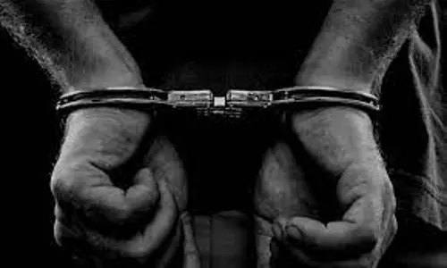 பண மோசடி வழக்கில் தலைமறைவாக இருந்தவரை போலீசார் கைது செய்தனர்