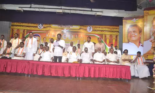 காங்கிரஸ் புதிய நிர்வாகிகள் பதவியேற்பு