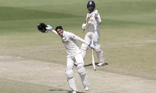 அகமதாபாத் டெஸ்ட்டில் அசத்திய சுப்மன் கில், கோலி... மூன்றாம் நாள் முடிவில் இந்தியா 289/3