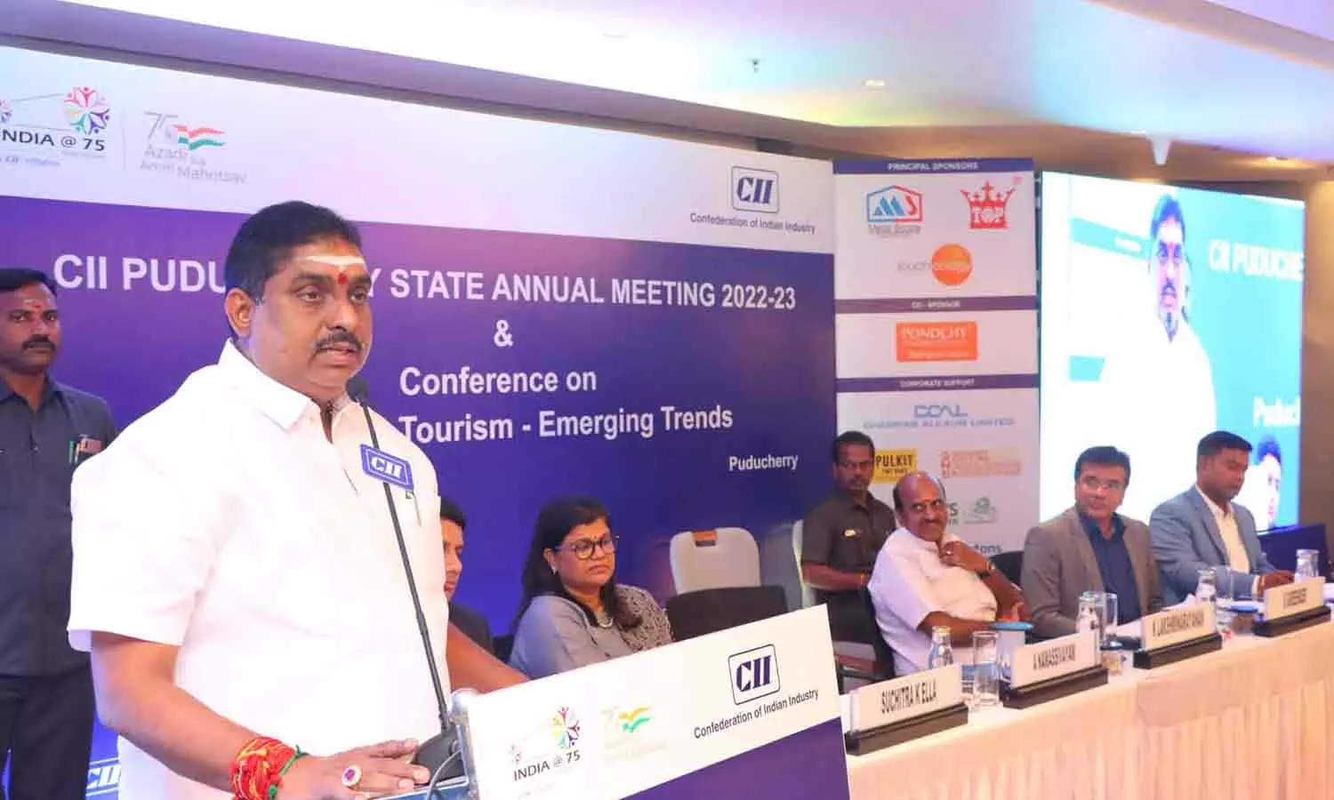 முதலீட்டாளர்களுக்கு புதுவை  அரசு பக்க பலமாக இருக்கும்-அமைச்சர் நமச்சிவாயம் உறுதி