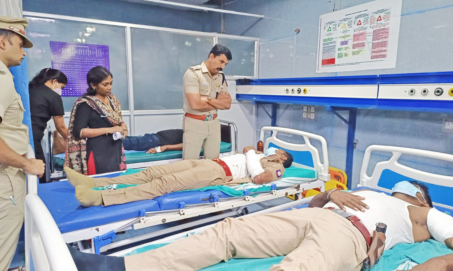 தூத்துக்குடி, திருவாரூரில் பரபரப்பு- 2 ரவுடிகளை துப்பாக்கியால் சுட்டு பிடித்த போலீசார்