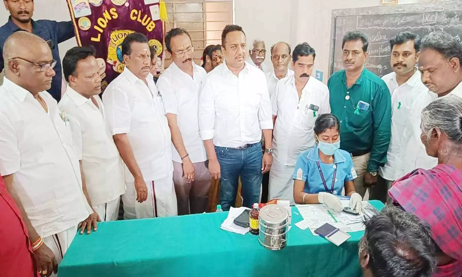 Ranipettai News Free medical camp at Sollinger