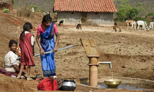 கிராமப்புறங்களுக்கு நாள்தோறும் குடிநீர் வழங்க வேண்டும் - பொதுமக்கள் கோரிக்கை