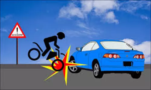 ஓசூரில் வாகனம் மோதி தூய்மை பணியாளர் சாவு