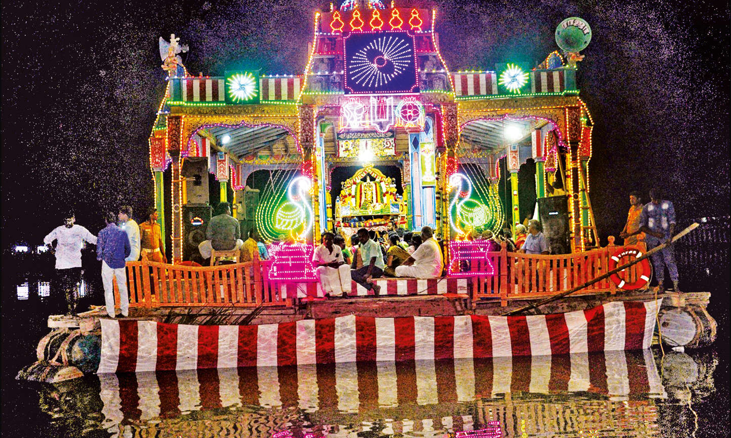 திருக்கண்ணபுரம் சவுரிராஜபெருமாள் கோவில் தெப்ப உற்சவம்