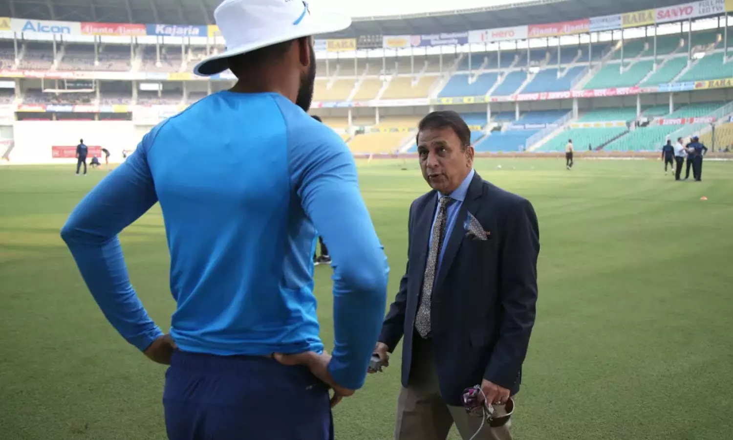 உலக டெஸ்ட் இறுதிப்போட்டிக்கு பரத்திற்கு பதிலாக இவரை கீப்பராக சேர்க்கலாம்- கவாஸ்கர் உலக டெஸ்ட் இறுதிப்போட்டிக்கு பரத்திற்கு பதிலாக இவரை கீப்பராக சேர்க்கலாம்- கவாஸ்கர்