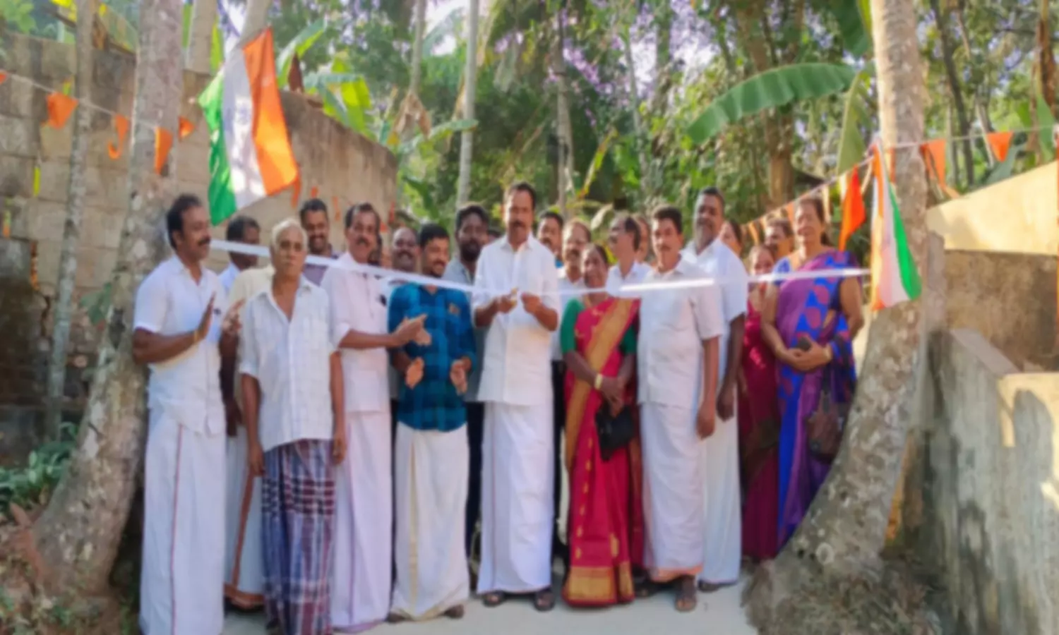 மெதுகும்மல் ஊராட்சியில் ரூ.18 லட்சம் செலவில் மேம்பாட்டு பணிகள் மெதுகும்மல் ஊராட்சியில் ரூ.18 லட்சம் செலவில் மேம்பாட்டு பணிகள்