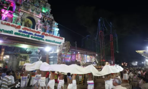 மண்டைக்காடு பகவதி அம்மன் கோவிலில் நள்ளிரவில் நடந்த ஒடுக்கு பூஜை