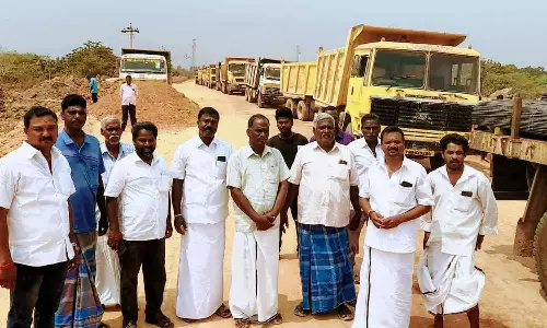 மின் பாதைகள் சரி செய்யப்படாததால் விவசாயம் பாதிப்பு