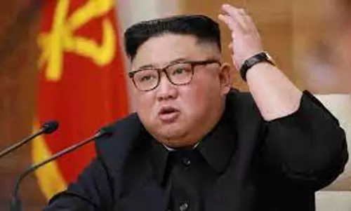 வடகொரியாவில் அதிபரை பற்றி இணையதளத்தில் தேடிய அதிகாரிக்கு மரண தண்டனை