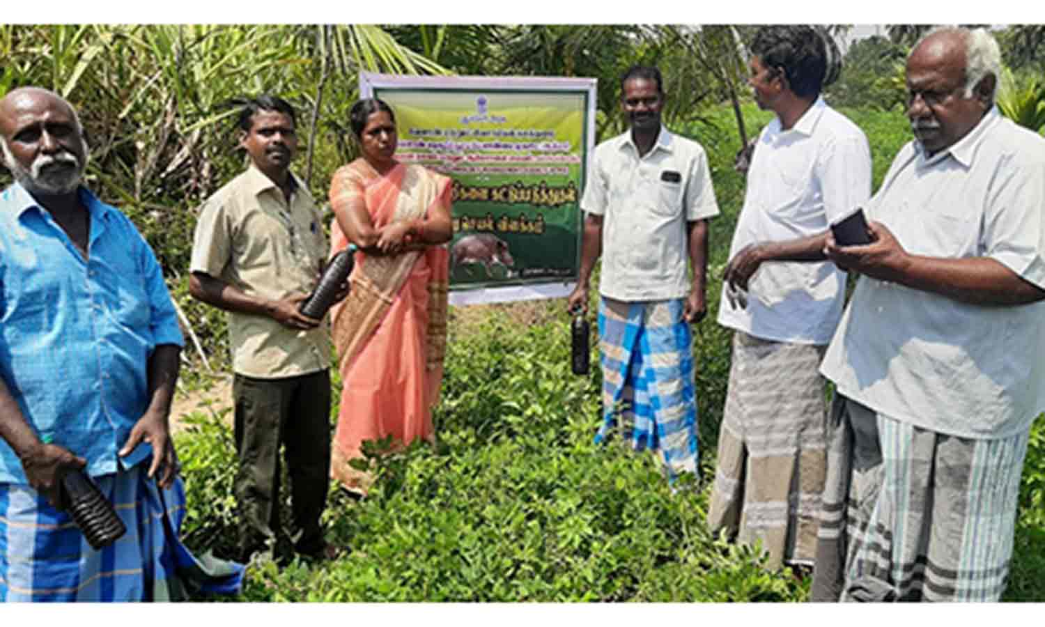 விவசாயிகளுக்கு காட்டுப்பன்றிகள் விரட்ட பயிற்சி