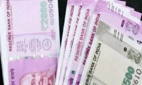 திருவள்ளூர் நகர்ப்புற வாழ்விட மேம்பாட்டு அலுவலகத்தில் நடந்த லஞ்ச ஒழிப்பு சோதனை- ரூ.1 லட்சம் சிக்கியது