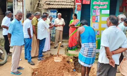 வரி செலுத்தாவிட்டால் குடிநீர் இணைப்பு துண்டிப்பு