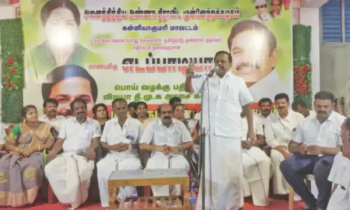 ஆரல்வாய்மொழியில் அ.தி.மு.க.வினர் மெழுகுவர்த்தி ஏந்தி ஆர்ப்பாட்டம்