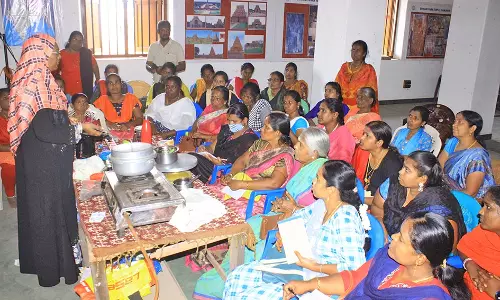 நெல்லை அரசு அருங்காட்சியகத்தில்  இலங்கை தமிழர்கள் முகாம் பெண்களுக்கு திறன் மேம்பாட்டு பயிற்சி வகுப்பு