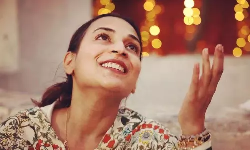 கடவுள் தனது குழந்தையுடன் தொடர்புகொள்வதற்கான இனிய வழி இது - ஐஸ்வர்யா ரஜினிகாந்த் டுவீட்