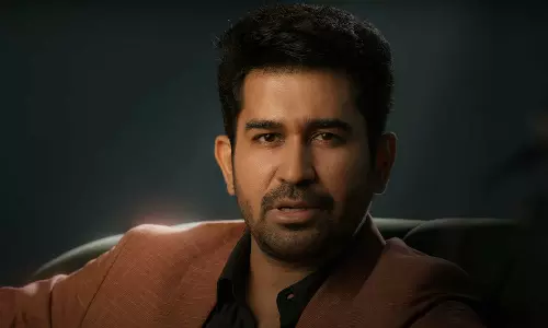 பணத்திமிருல தலைவிரிச்சி ஆடுறவன் தான் பிக்கிலி.. விஜய் ஆண்டனி வெளியிட்ட பாடல்