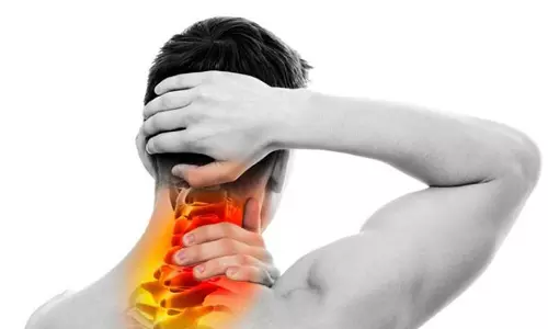 இடுப்பு எலும்பில் ஜவ்வு விலகல்... கழுத்து எலும்பு, நரம்பு வலிக்கு சித்த மருத்துவத்தில் குணம் கிடைக்குமா?