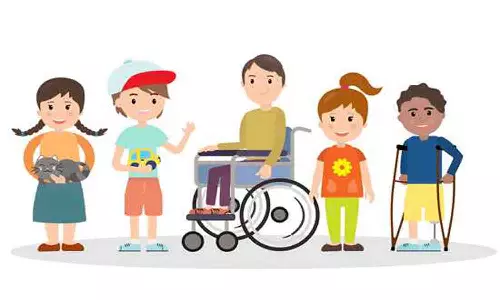 மாற்றுத்திறன் மாணவா்களின் பெற்றோருக்கு பயிற்சி