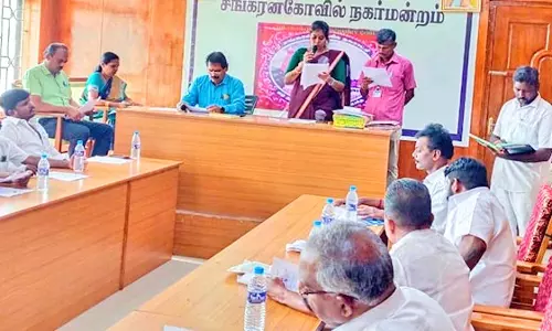 சங்கரன்கோவில் நகராட்சி கூட்டம்: முதல்-அமைச்சருக்கு நன்றி தெரிவித்து தீர்மானம் நிறைவேற்றம்