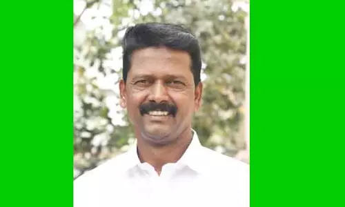 மாநகராட்சிக்கு எதிராக போராட்டம்