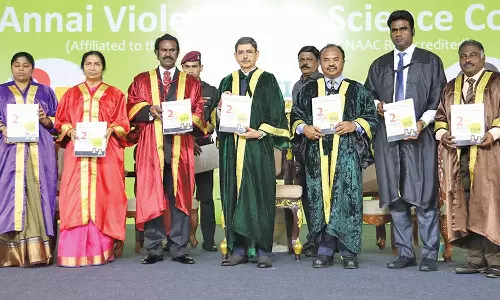 தமிழ்நாட்டில் பெண்களுக்கான வேலை வாய்ப்பு அதிகரித்து வருகிறது- கவர்னர் ஆர்.என்.ரவி