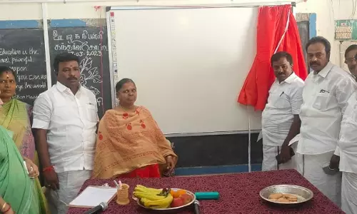 ஸ்மார்ட் வகுப்பறைகள், கலையரங்கம் திறப்பு