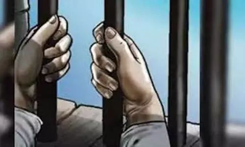 சாராயம் விற்ற பெண் கைது