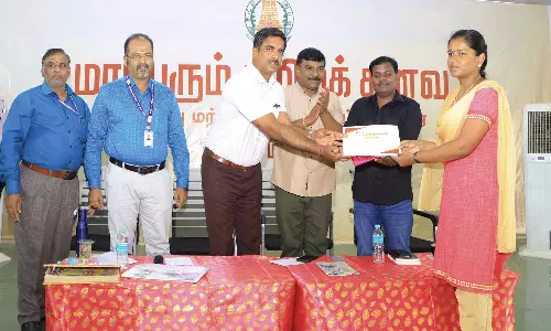 தமிழ் மொழியை அடுத்த தலைமுறைக்கு எடுத்து செல்ல வேண்டும்